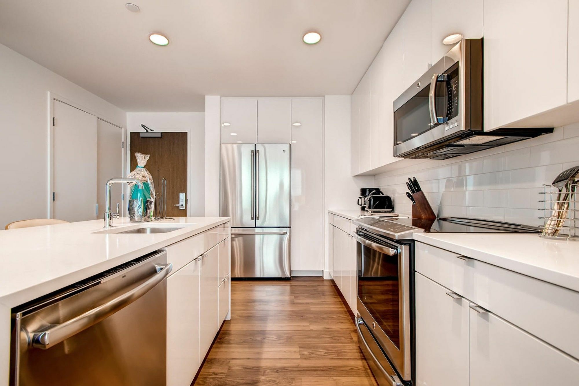 Global Luxury Suites At Fenway Бостон Екстер'єр фото